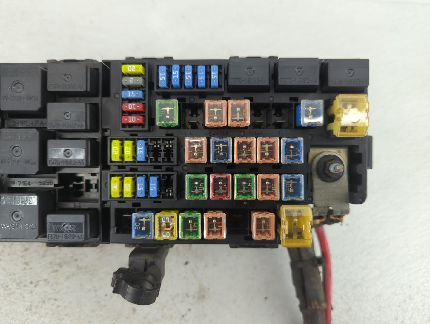 2002-2010 Ford Explorer Fusebox Fuse Box Panel Relay Module Fits Fits 2002 2003 2004 2005 2006 2007 2008 2009 2010 OEM Used 