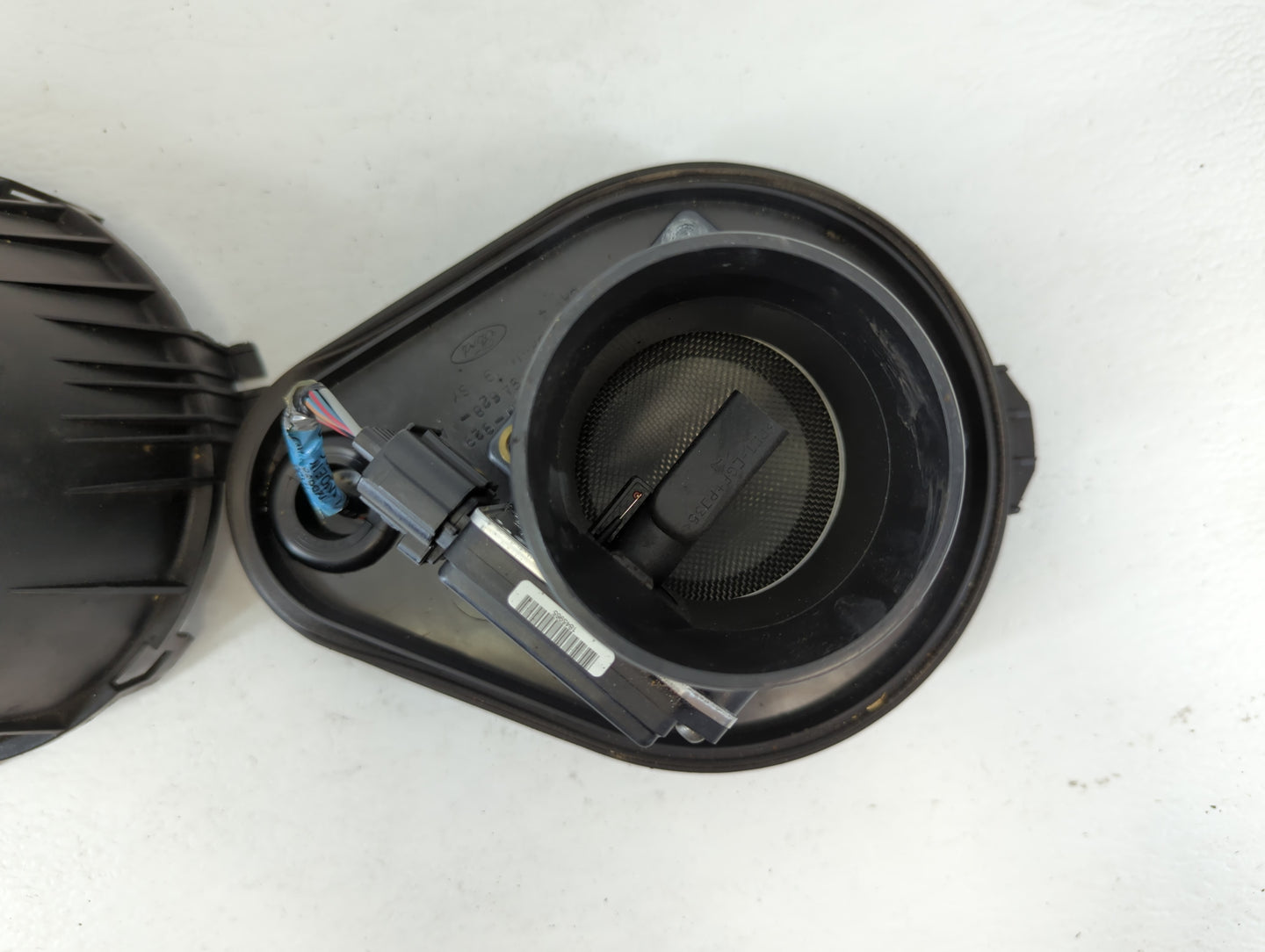 1999-2003 Ford Explorer Mass Air Flow Meter Maf - Oemusedautoparts1.com
