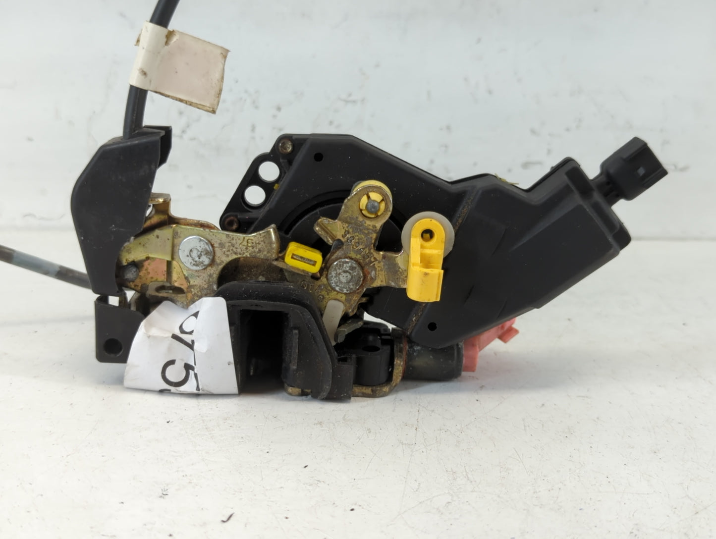 2003 Ford Explorer Door Latch - Oemusedautoparts1.com