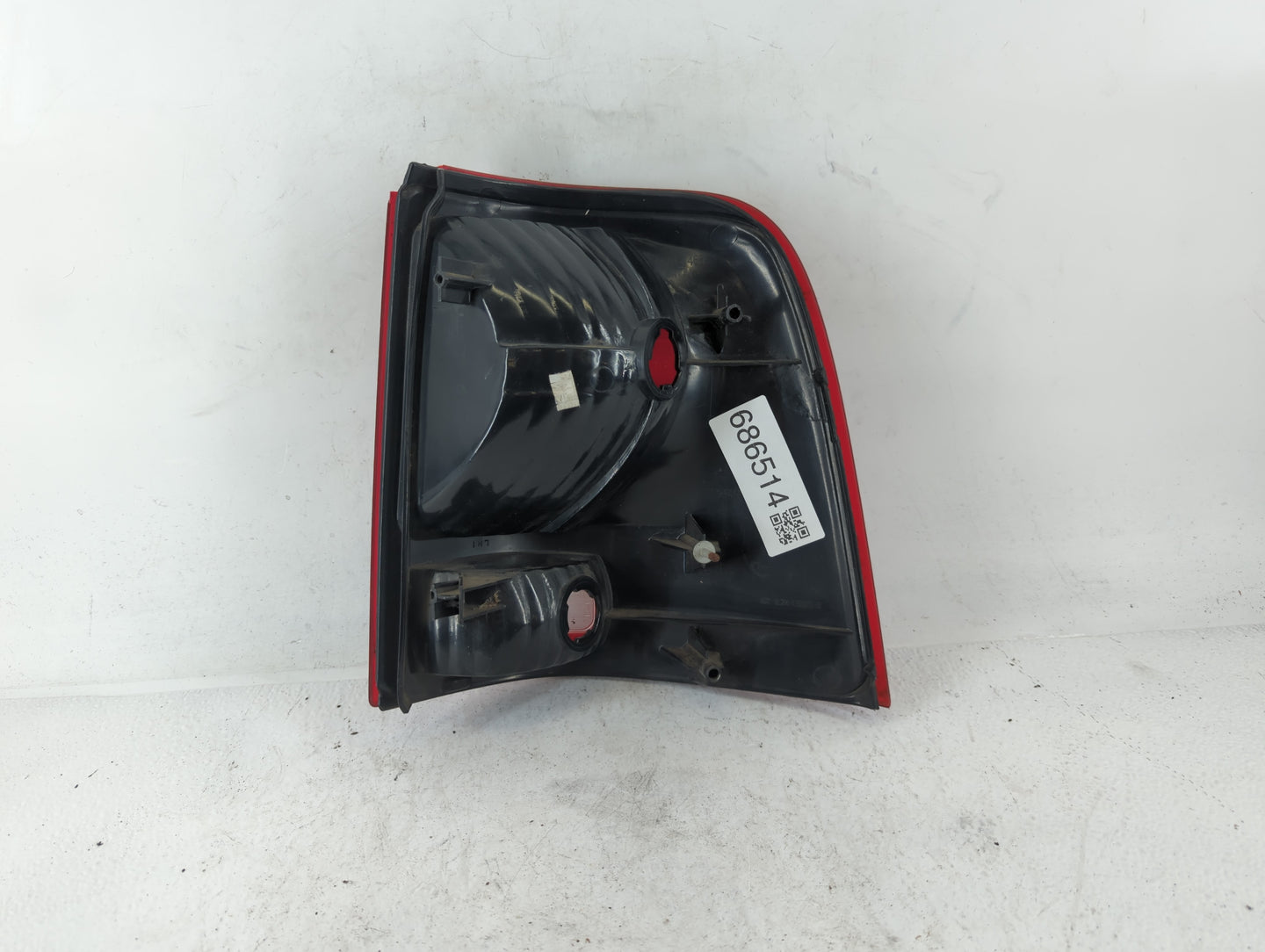 2002-2005 Ford Explorer Tail Light Assembly Driver Left OEM P/N:1L2X-138505-B Fits Fits 2002 2003 2004 2005 OEM Used Auto Pa