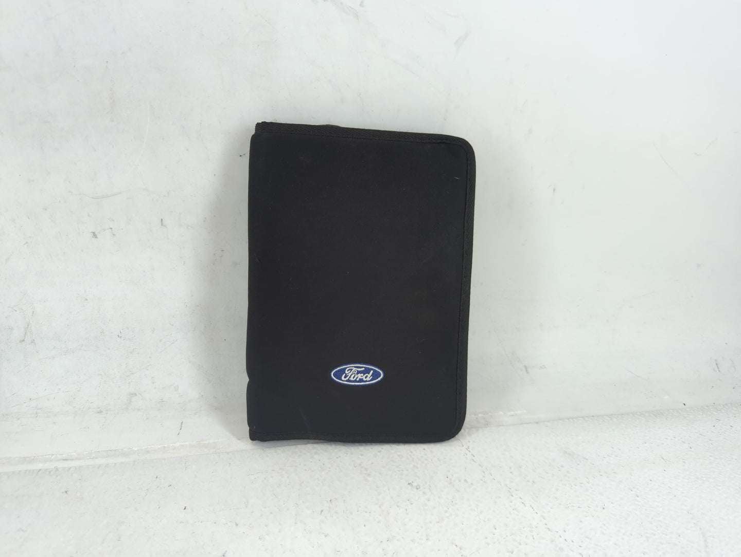 2003 Ford Explorer Owners Manual Book Guide P/N:3L2L-19A321-PB OEM Used Auto Parts - Oemusedautoparts1.com