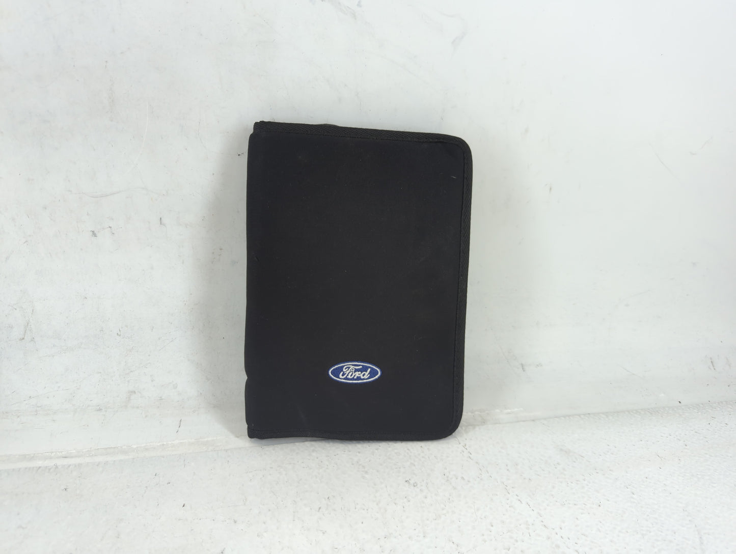2003 Ford Explorer Owners Manual Book Guide P/N:3L2L-19A321-PB OEM Used Auto Parts - Oemusedautoparts1.com