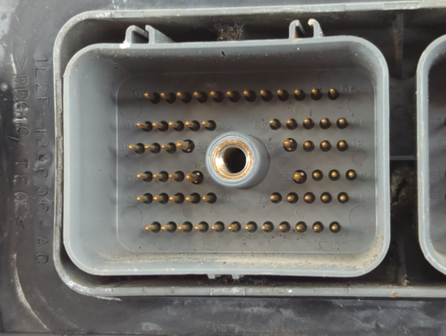 2003 Ford Explorer PCM Engine Control Computer ECU ECM PCU OEM Fits OEM Used Auto Parts - Oemusedautoparts1.com
