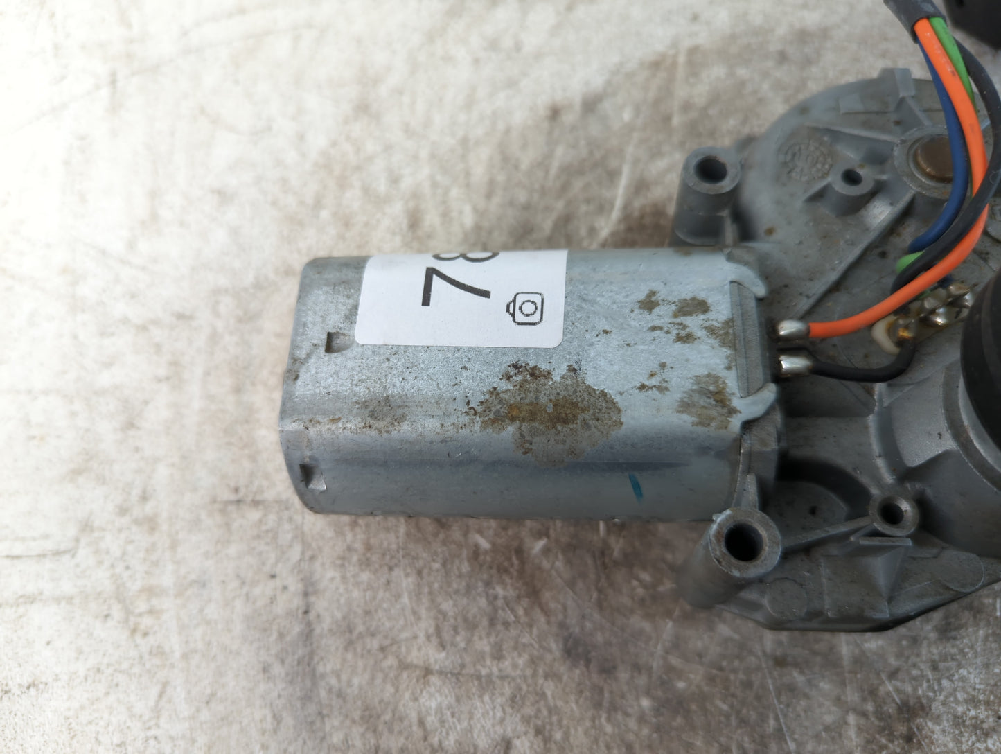 2003 Ford Explorer Rear Lid Wiper Motor P/N:53017276 Fits OEM Used Auto Parts - Oemusedautoparts1.com