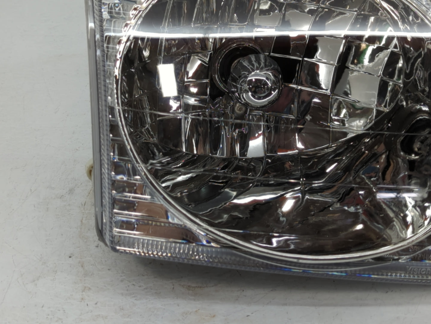 Ford Explorer Passenger Right Oem Head Light Headlight Lamp - Oemusedautoparts1.com
