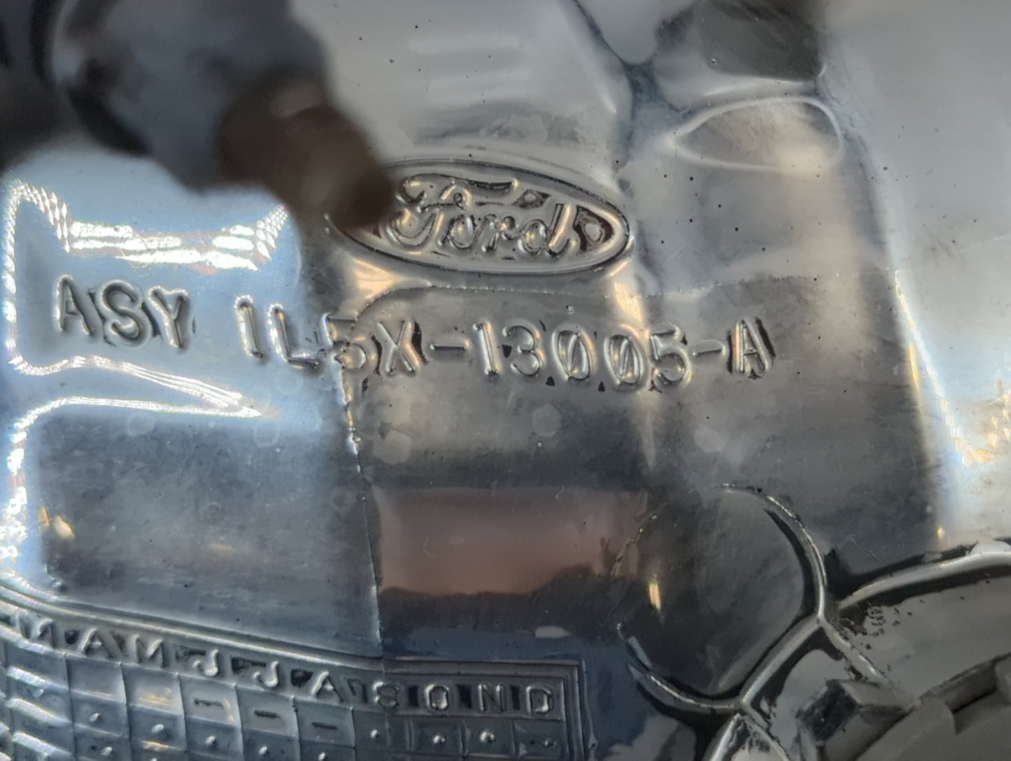 Ford Explorer Passenger Right Oem Head Light Headlight Lamp - Oemusedautoparts1.com