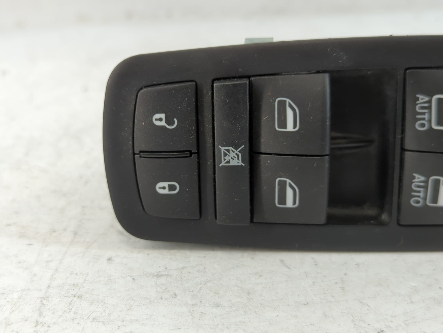 2001-2005 Ford Explorer Master Power Window Switch Replacement Driver Side Left P/N:68271206AA Fits Fits 2001 2002 2003 2004