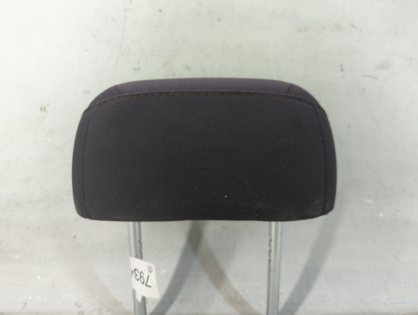 2003 Ford Explorer Headrest Head Rest Rear Seat Fits OEM Used Auto Parts - Oemusedautoparts1.com