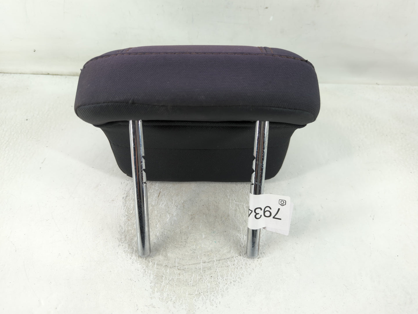 2003 Ford Explorer Headrest Head Rest Rear Center Seat Fits OEM Used Auto Parts - Oemusedautoparts1.com