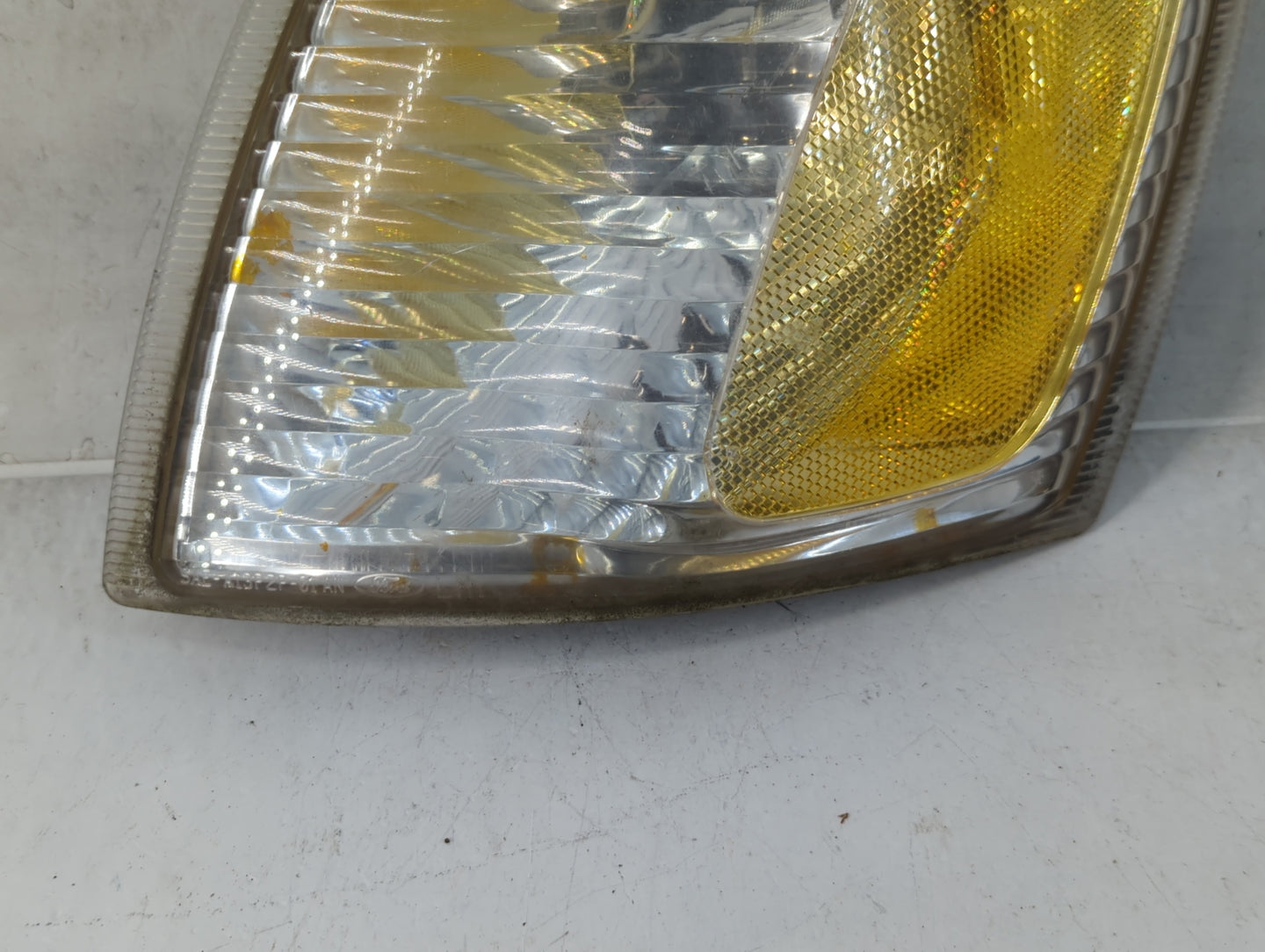 Ford Explorer Driver Left Oem Head Light Headlight Lamp - Oemusedautoparts1.com