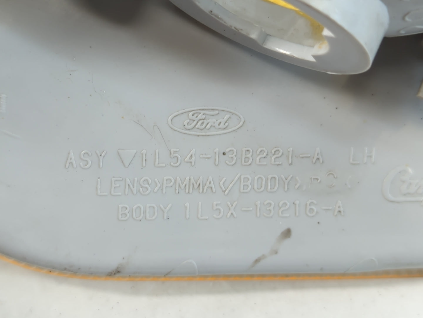 Ford Explorer Driver Left Oem Head Light Headlight Lamp - Oemusedautoparts1.com