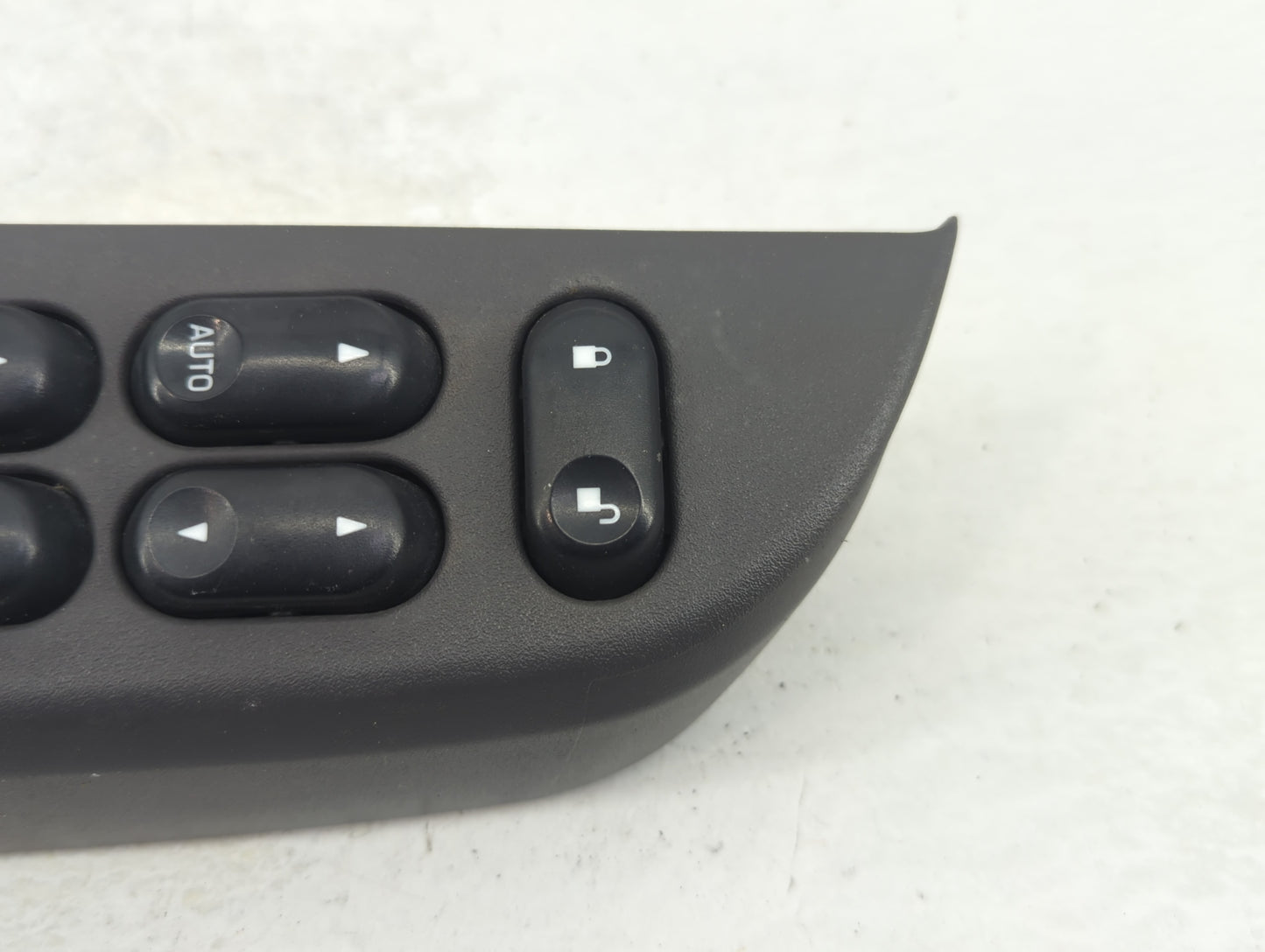 2002-2003 Ford Explorer Master Power Window Switch Replacement Driver Side Left Fits Fits 2002 2003 2004 2005 OEM Used Auto 