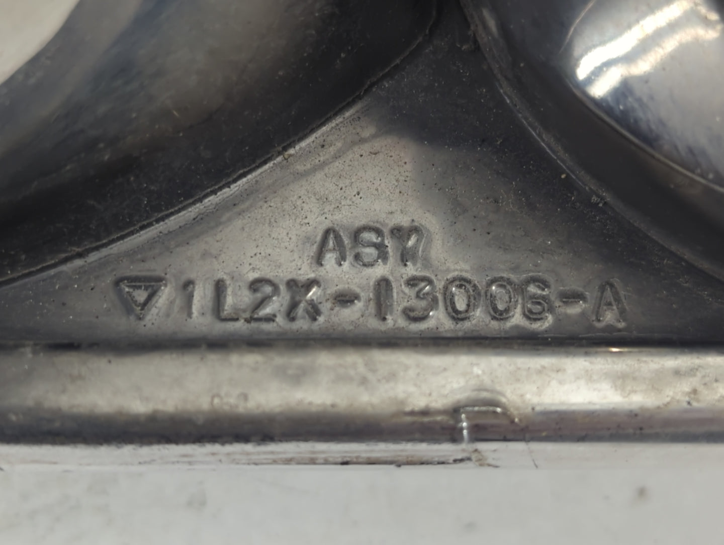 2002-2005 Ford Explorer Driver Left Oem Head Light Headlight Lamp - Oemusedautoparts1.com