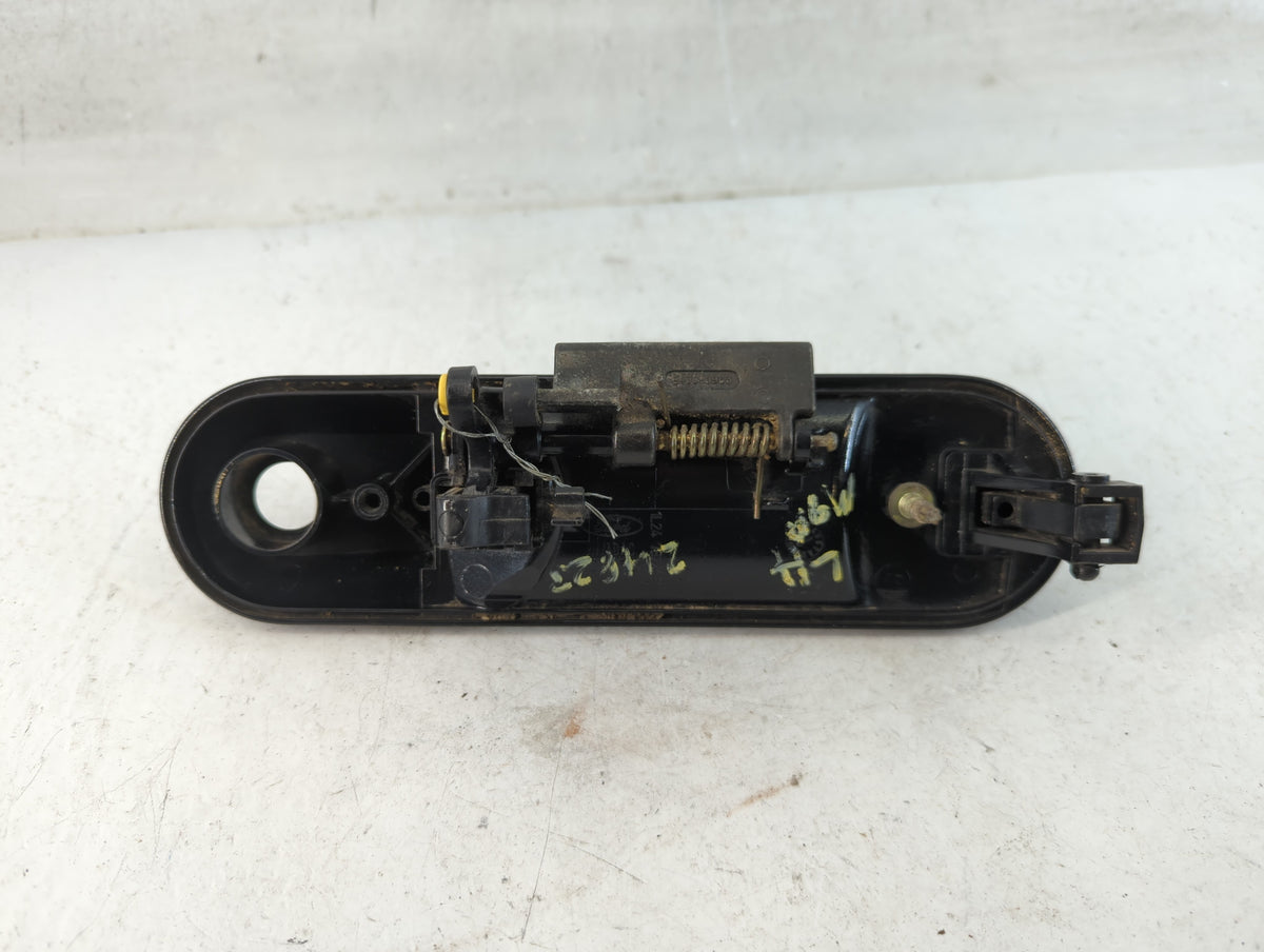 2002-2010 Ford Explorer Driver Front Left Door Handle Exterior Assembly 885404 - Oemusedautoparts1.com