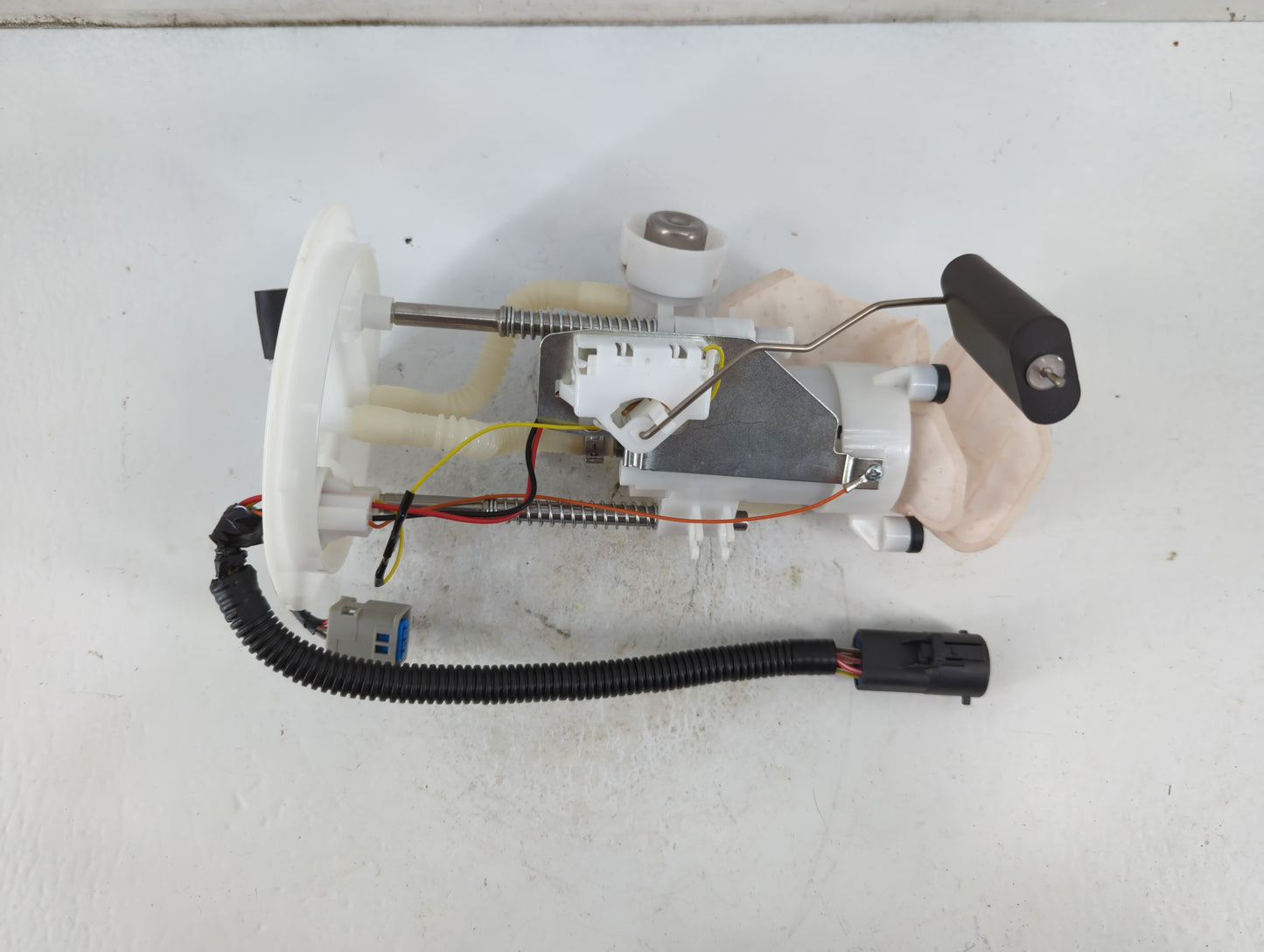 2003-2003 Ford Explorer Electrical Gas Fuel Pump Assembly - Oemusedautoparts1.com