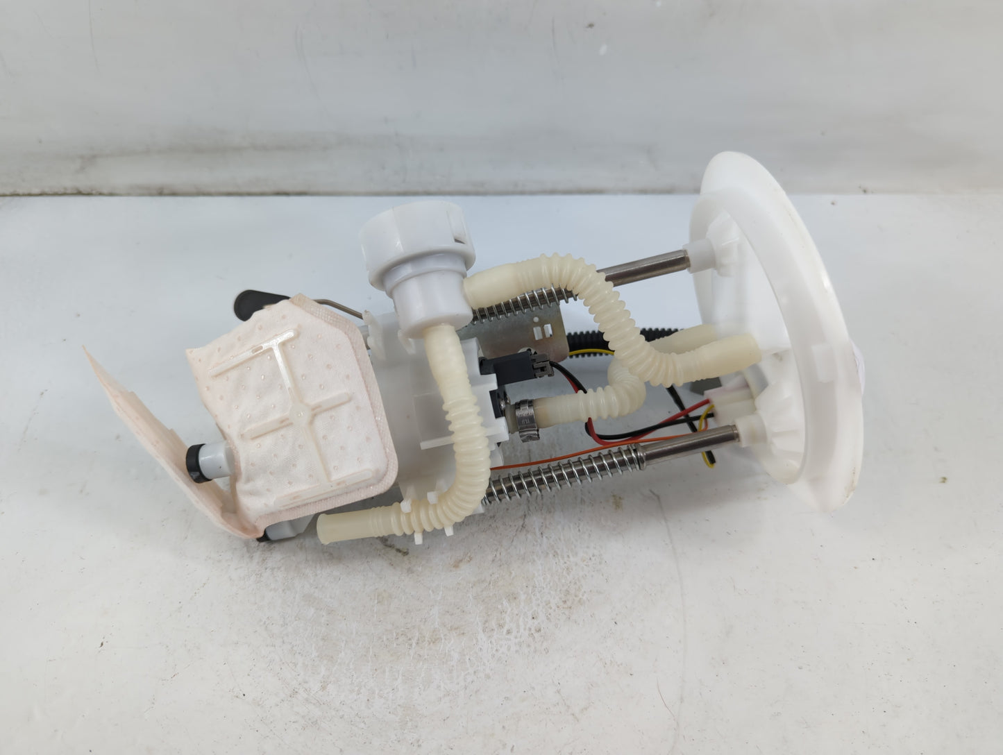 2003-2003 Ford Explorer Electrical Gas Fuel Pump Assembly - Oemusedautoparts1.com