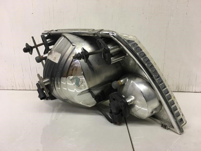 2002-2005 Ford Explorer Driver Left Oem Head Light Headlight Lamp - Oemusedautoparts1.com