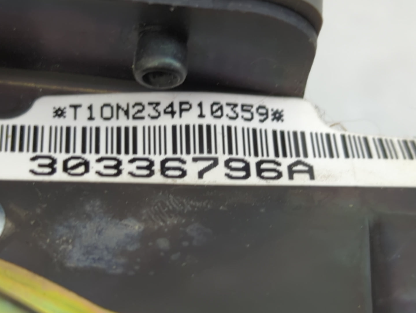2001 Ford Explorer Sport Trac Air Bag Driver Left Steering Wheel Mounted - Oemusedautoparts1.com