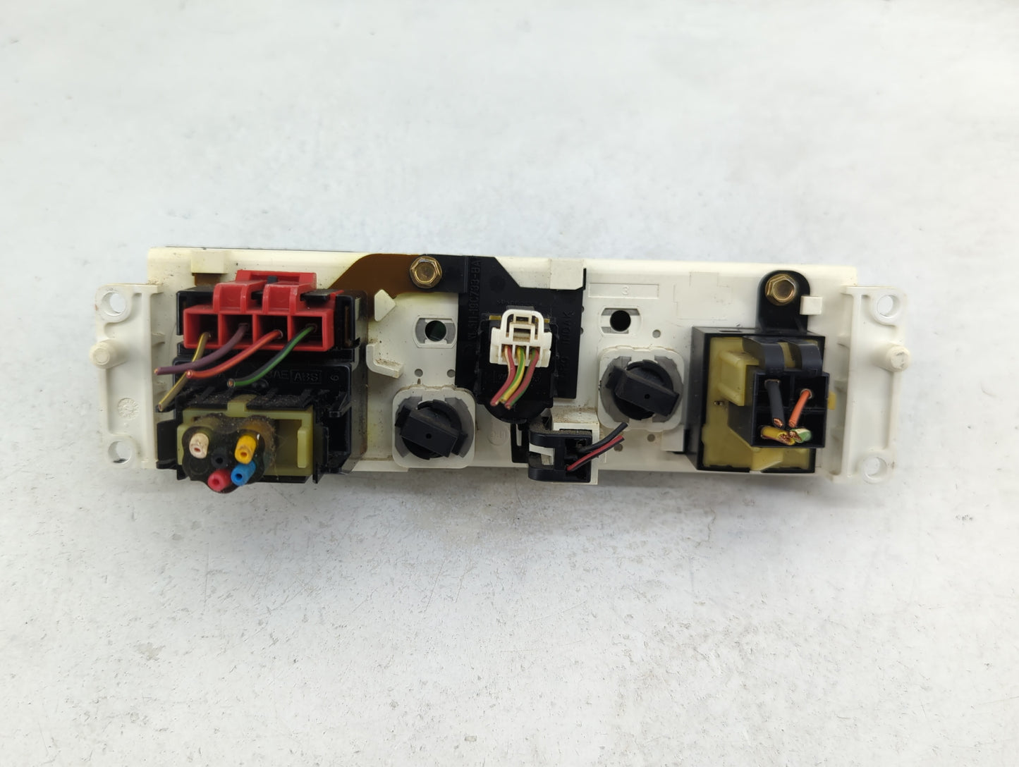 2002-2003 Ford Explorer Sport Trac Climate Control Module Temperature AC/Heater Replacement Fits Fits 2002 2003 OEM Used Aut