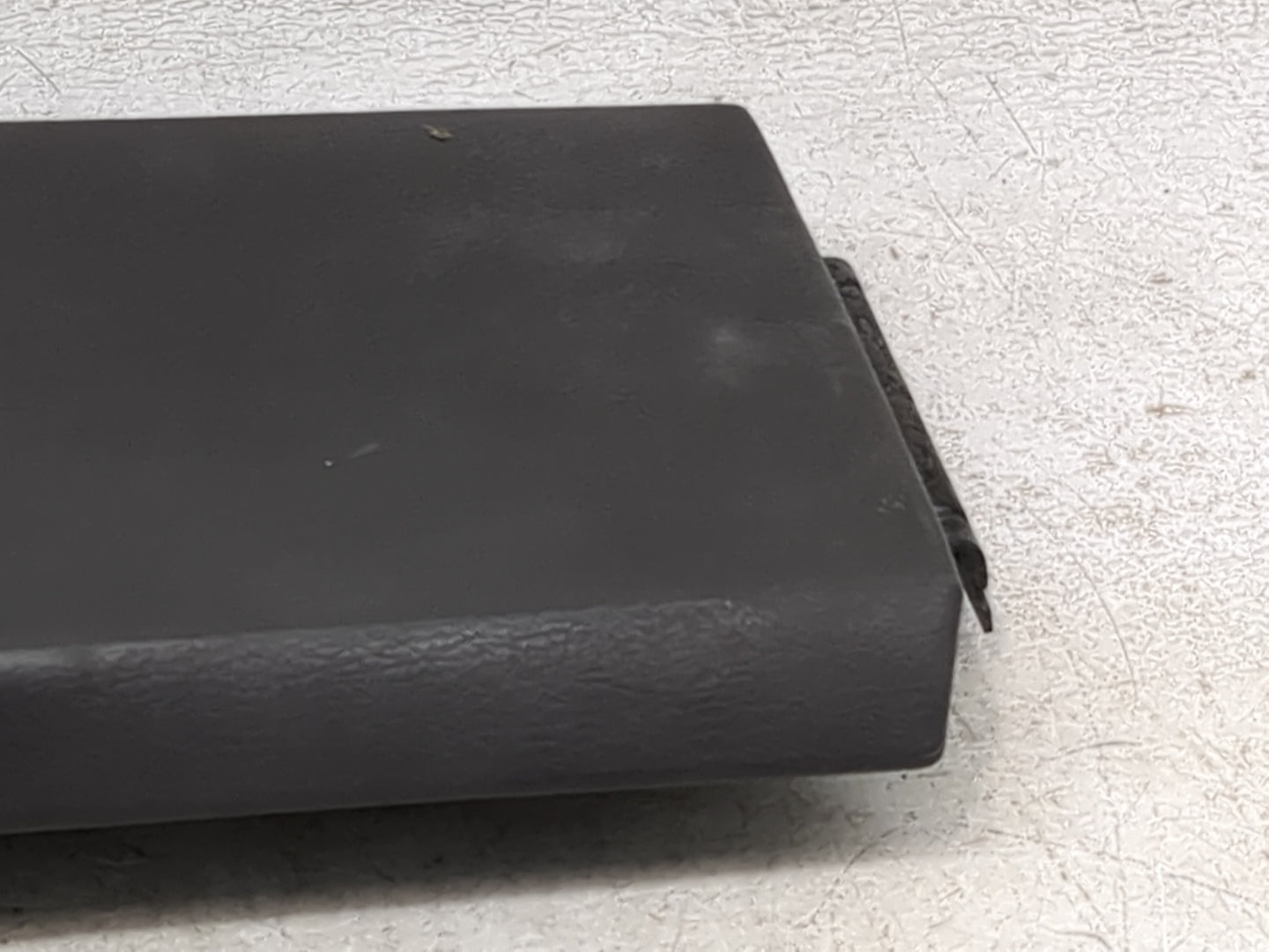 2003 Ford Explorer Sport Trac Center Console Armrest Cover Lid Fits OEM Used Auto Parts - Oemusedautoparts1.com