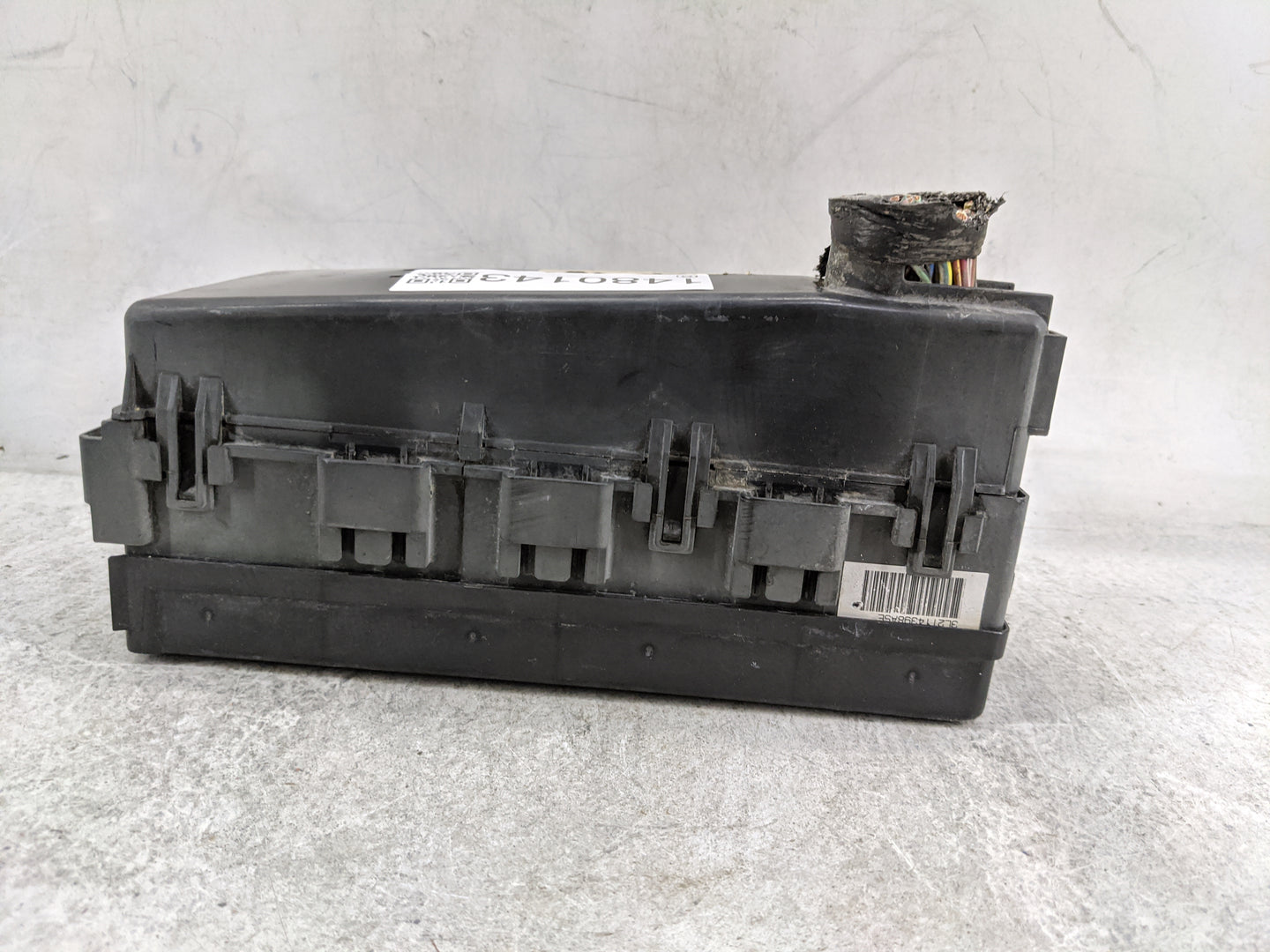 2003 Ford Explorer Sport Trac Fusebox Fuse Box Panel Relay Module P/N:3L2T14398ASE F0AB-14B192-AA Fits OEM Used Auto Parts -