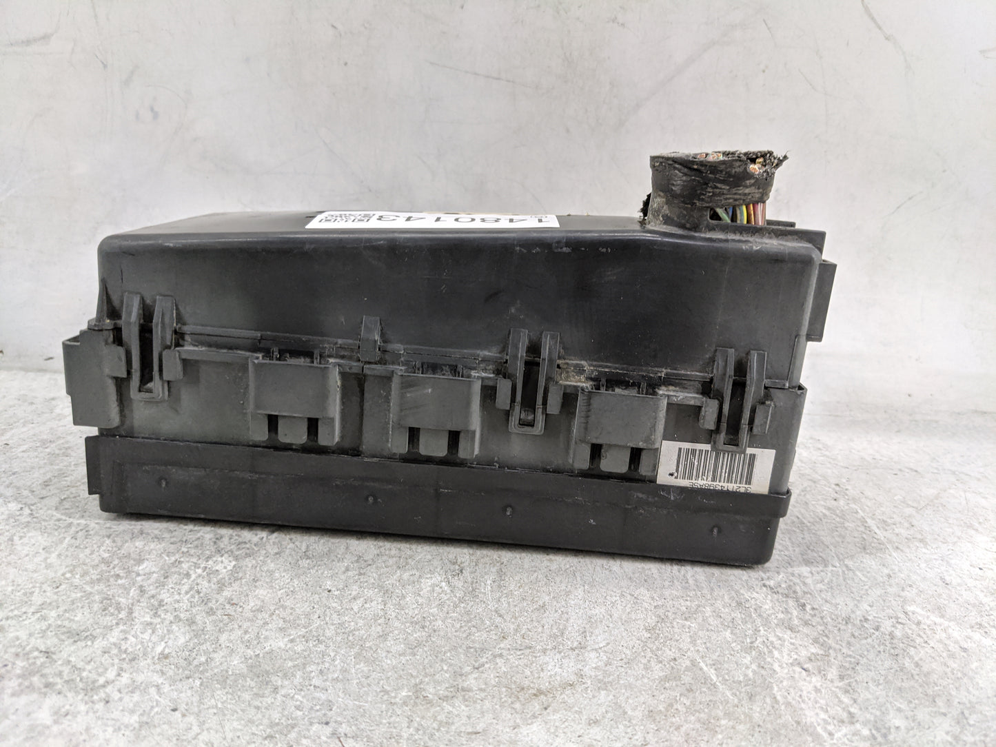 2003 Ford Explorer Sport Trac Fusebox Fuse Box Panel Relay Module P/N:3L2T14398ASE F0AB-14B192-AA Fits OEM Used Auto Parts -