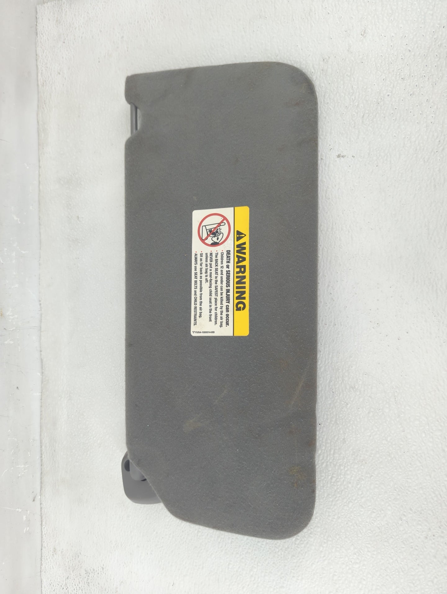 2002-2004 Ford F-150 Sun Visor Shade Replacement Passenger Right Mirror Fits Fits 2002 2003 2004 OEM Used Auto Parts - Oemus