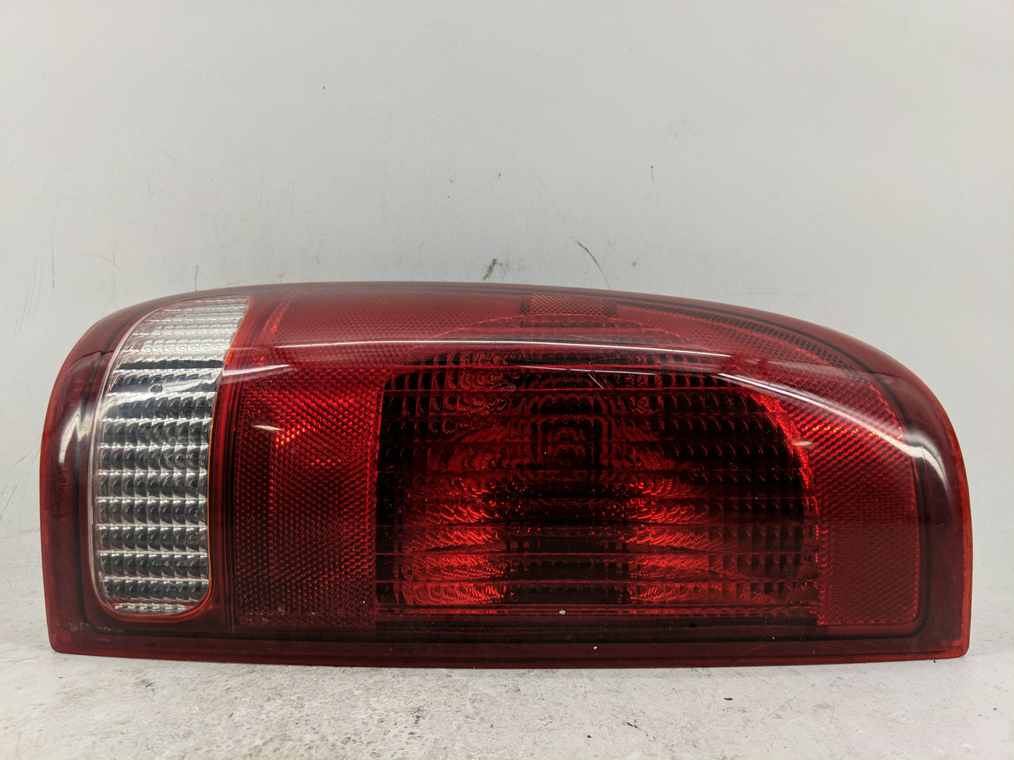 1997-2004 Ford F-150 Tail Light Assembly Driver Left OEM P/N:F85B-13B505-C Fits OEM Used Auto Parts - Oemusedautoparts1.com