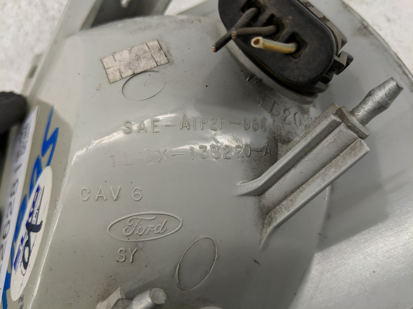 1997-2003 Ford F-150 Passenger Right Oem Front Light Lamp - Oemusedautoparts1.com