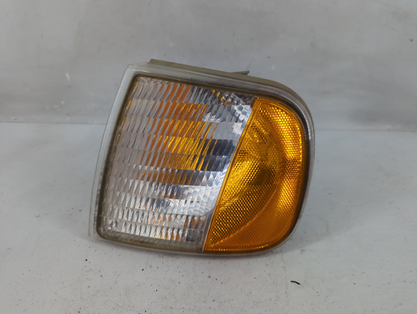 1997-2003 Ford F-150 Driver Left Oem Front Light Lamp - Oemusedautoparts1.com