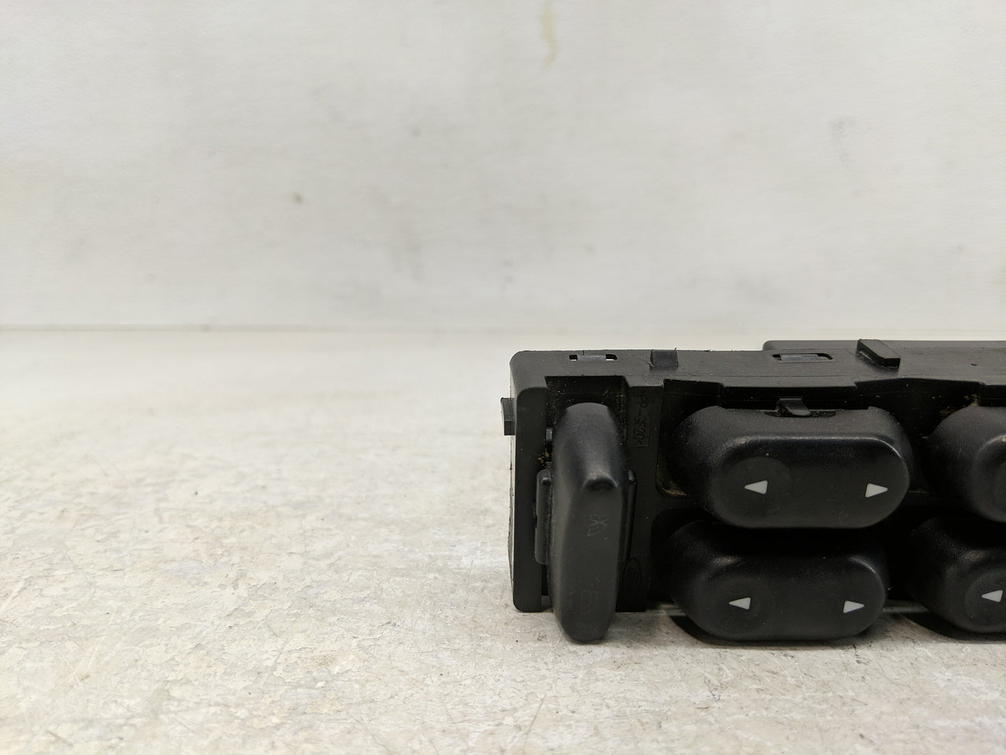 2002-2003 Ford F-150 Master Power Window Switch Replacement Driver Side Left Fits Fits 2002 2003 OEM Used Auto Parts - Oemus