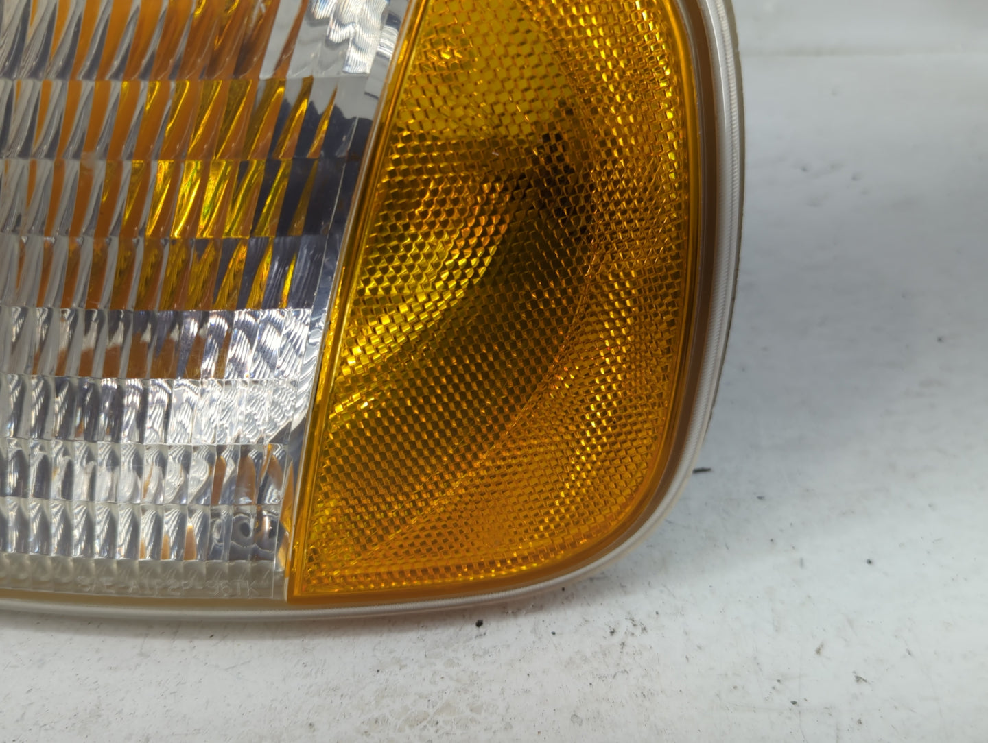 1997-2003 Ford F-150 Driver Left Oem Front Light Lamp - Oemusedautoparts1.com