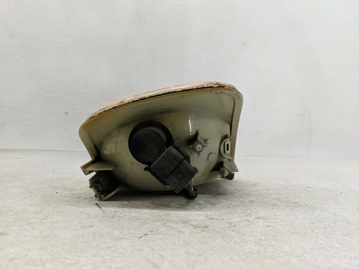 1997-2003 Ford F-150 Passenger Right Oem Front Light Lamp 1282033 - Oemusedautoparts1.com