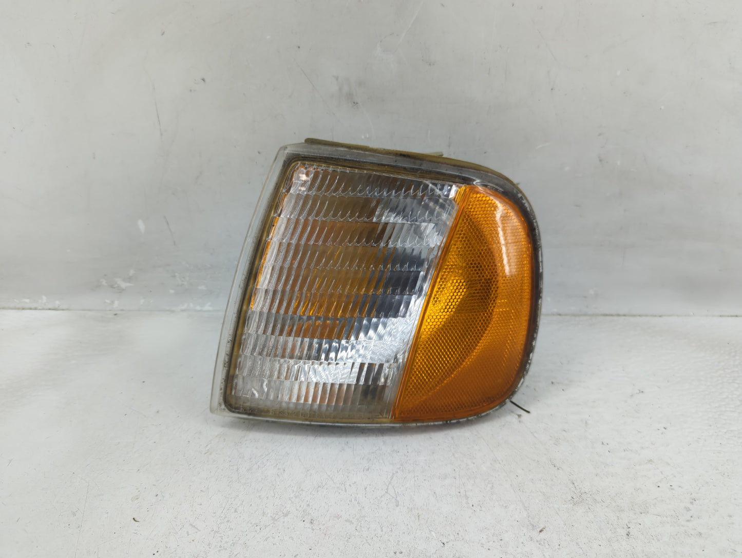 1997-2003 Ford F-150 Driver Left Oem Front Light Lamp - Oemusedautoparts1.com