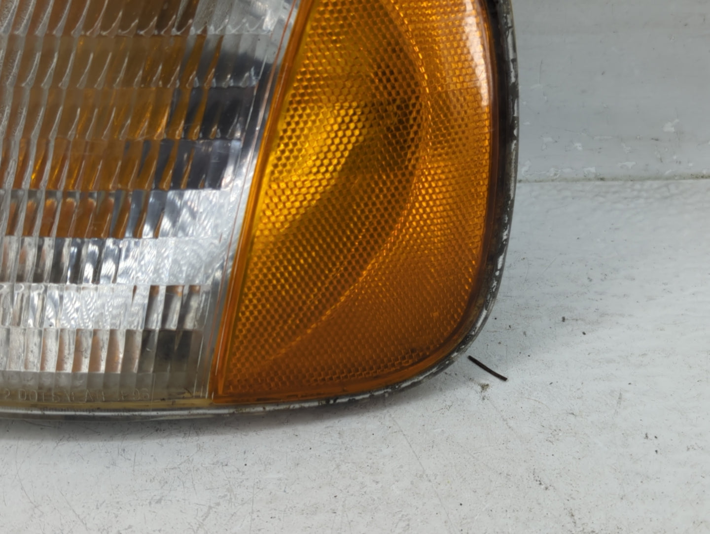 1997-2003 Ford F-150 Driver Left Oem Front Light Lamp - Oemusedautoparts1.com