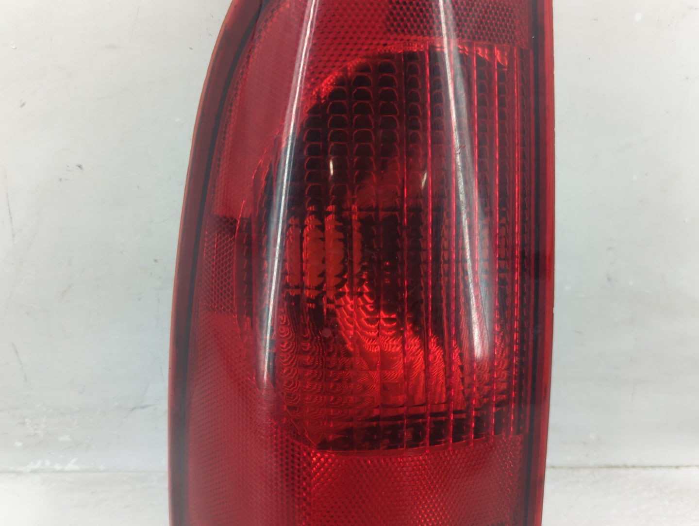 1997-2004 Ford F-150 Tail Light Assembly Driver Left OEM P/N:F85B-13B505-C Fits OEM Used Auto Parts - Oemusedautoparts1.com