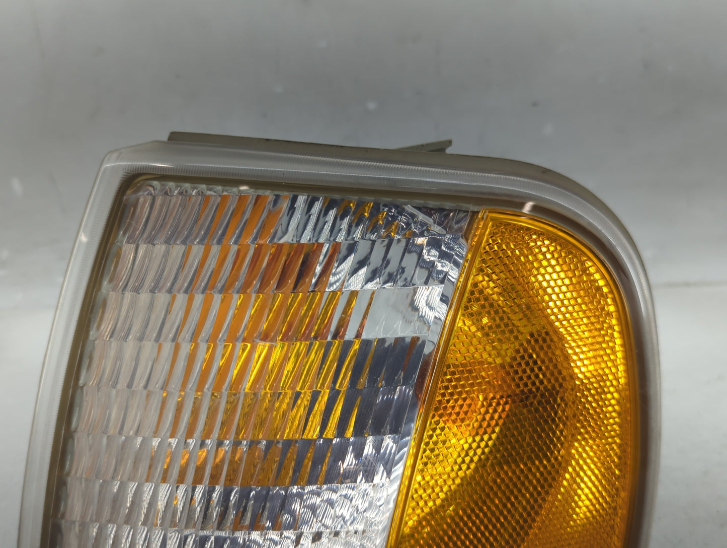 2001-2004 Ford F-150 Tail Light Assembly Driver Left OEM P/N:SAE-AIP2P-96TK Fits Fits 2001 2002 2003 2004 OEM Used Auto Part
