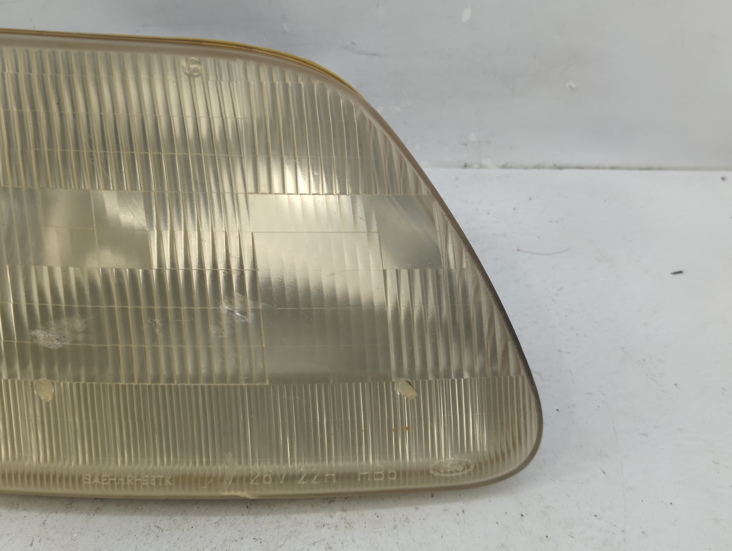 1997-2003 Ford F-150 Passenger Right Oem Head Light Headlight Lamp - Oemusedautoparts1.com