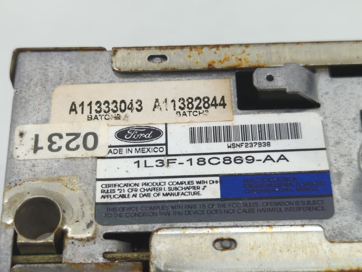 2003-2004 Ford F-150 Radio AM FM Cd Player Receiver Replacement P/N:1L3F-18C869-AA Fits Fits 2003 2004 OEM Used Auto Parts -