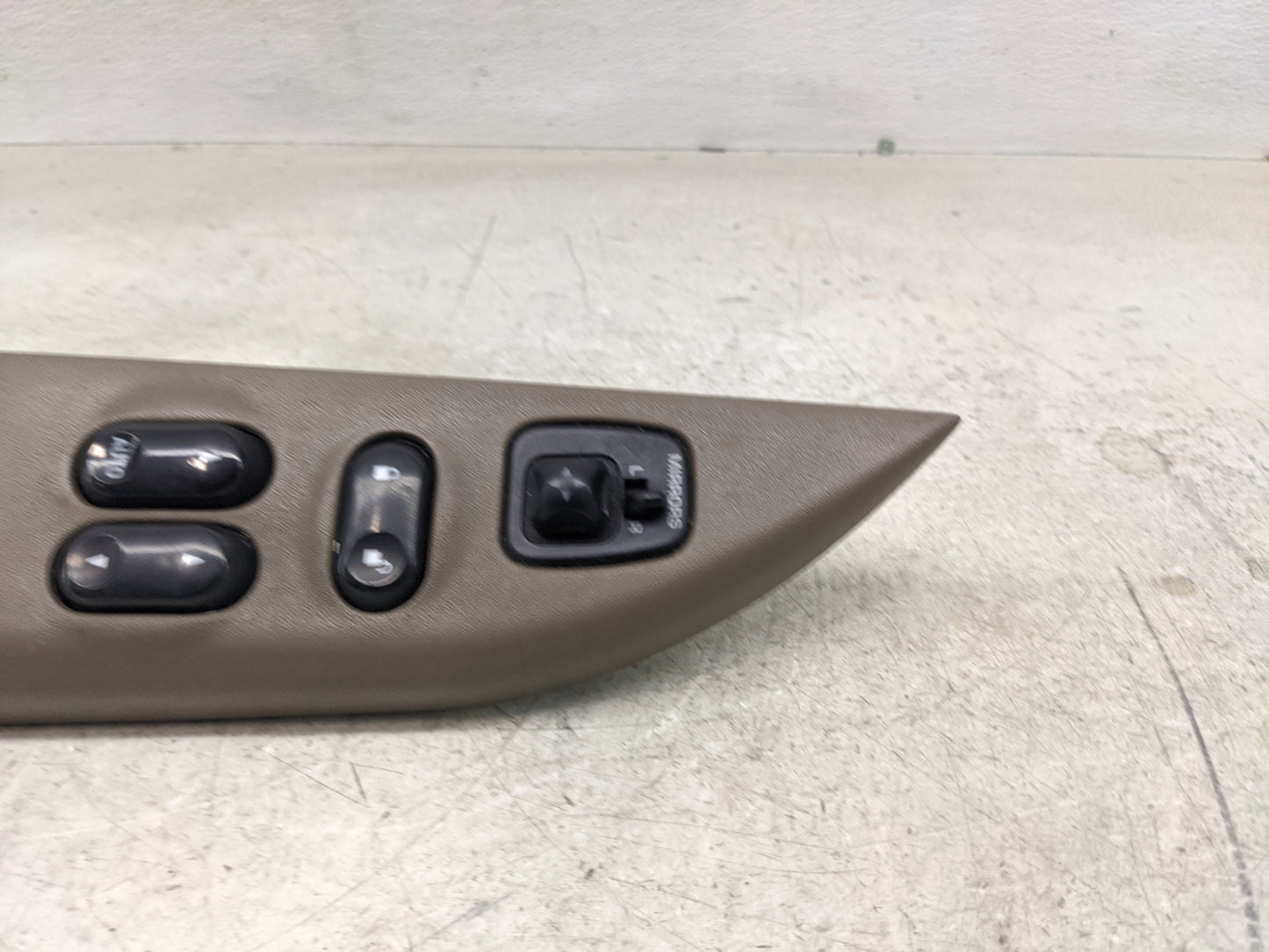 2002-2004 Ford F-150 Master Power Window Switch Replacement Driver Side Left P/N:2L34-14A564-AAW Fits Fits 2002 2003 2004 OE