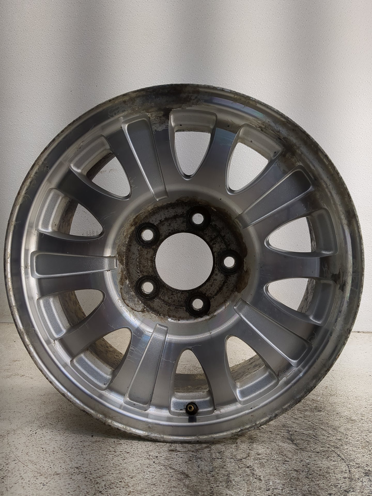 2001-2003 Ford F-150 Oem Wheel Rim - Oemusedautoparts1.com