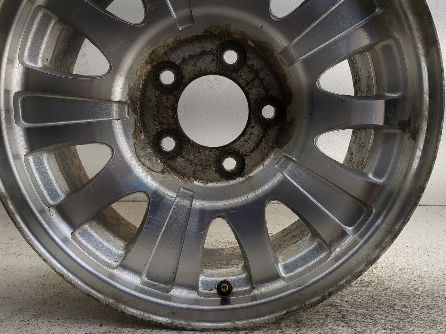 2001-2003 Ford F-150 Oem Wheel Rim - Oemusedautoparts1.com