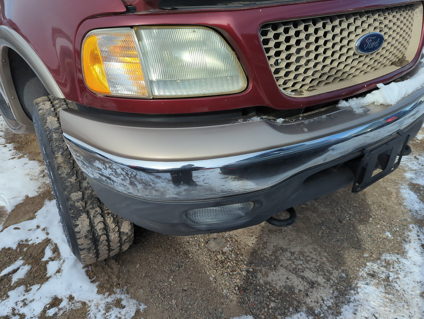 1999-2002 Ford F-150 Front Bumper - Oem 1380350 - Oemusedautoparts1.com