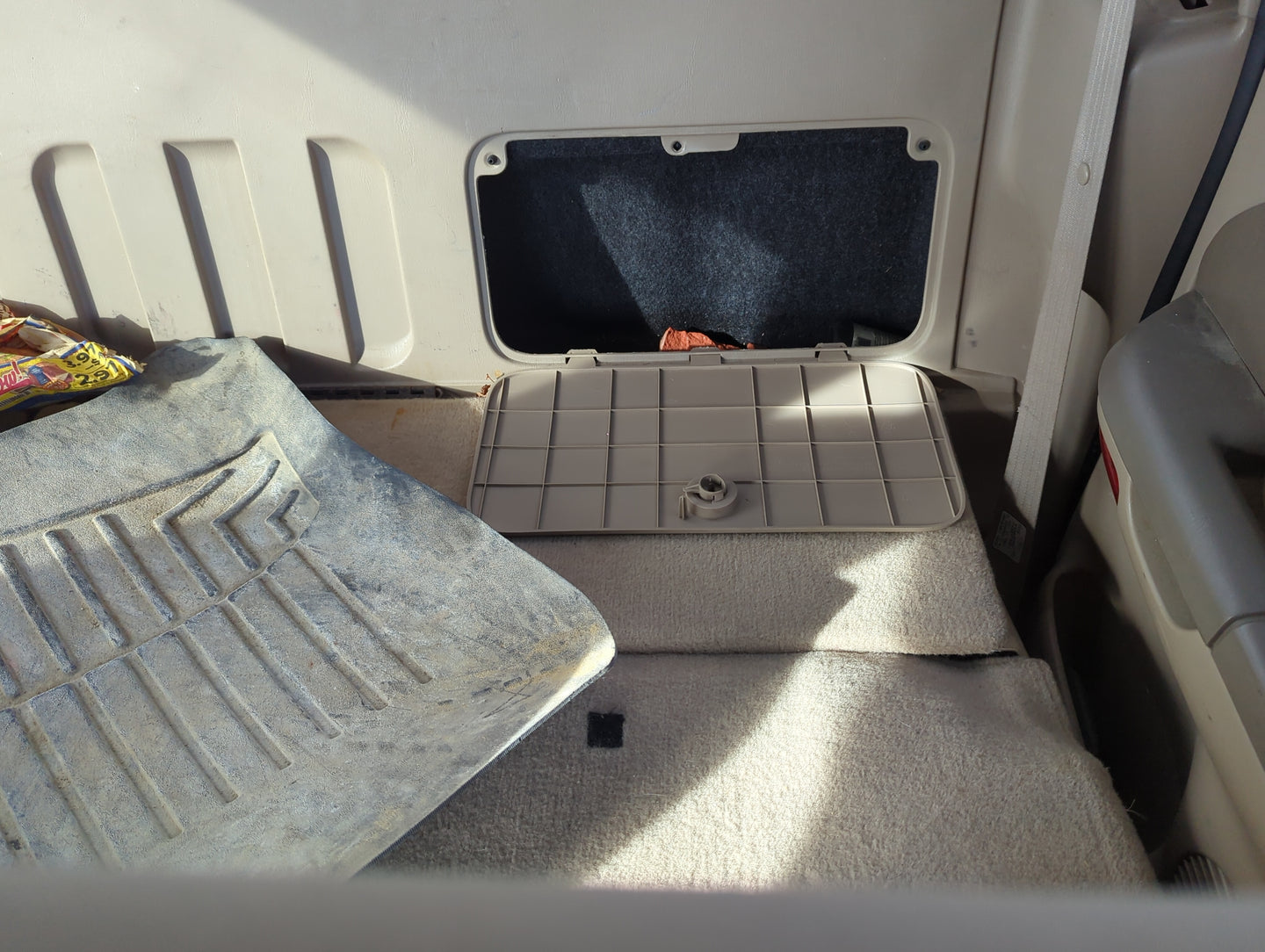 2003 Ford F-150 Rear Seat Oem - Oemusedautoparts1.com