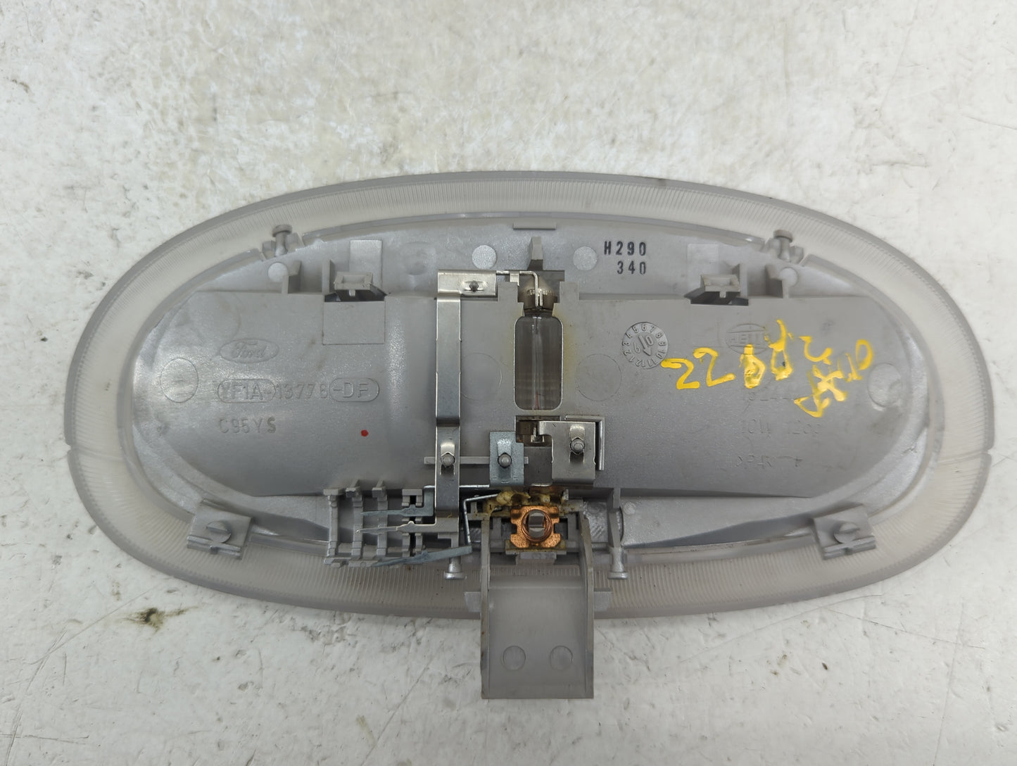 2003 Ford F-150 Overhead Roof Console - Oemusedautoparts1.com