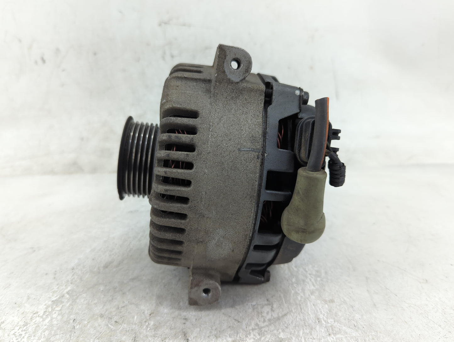 1997-2004 Ford F-150 Alternator Replacement Generator Charging Assembly Engine OEM Fits OEM Used Auto Parts - Oemusedautopar