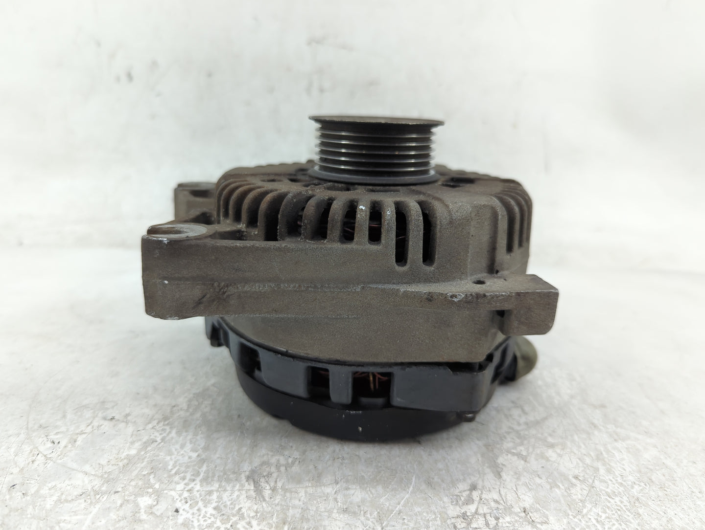 1997-2004 Ford F-150 Alternator Replacement Generator Charging Assembly Engine OEM Fits OEM Used Auto Parts - Oemusedautopar