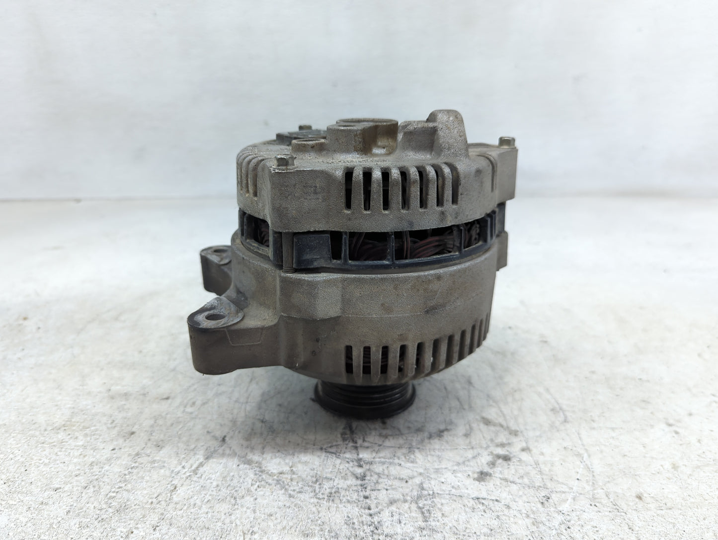 1997-2004 Ford F-150 Alternator Replacement Generator Charging Assembly Engine OEM P/N:F5DU-10316-AA Fits OEM Used Auto Part