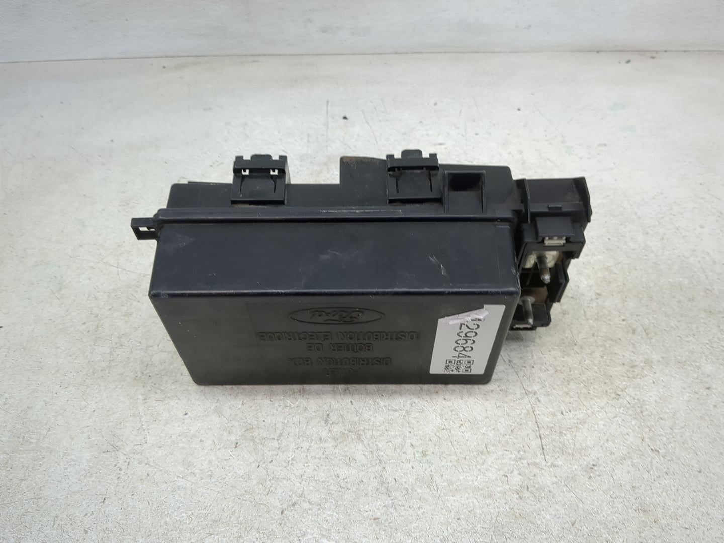 2000-2003 Ford F-150 Fusebox Fuse Box Panel Relay Module Fits Fits 2000 2001 2002 2003 OEM Used Auto Parts - Oemusedautopart