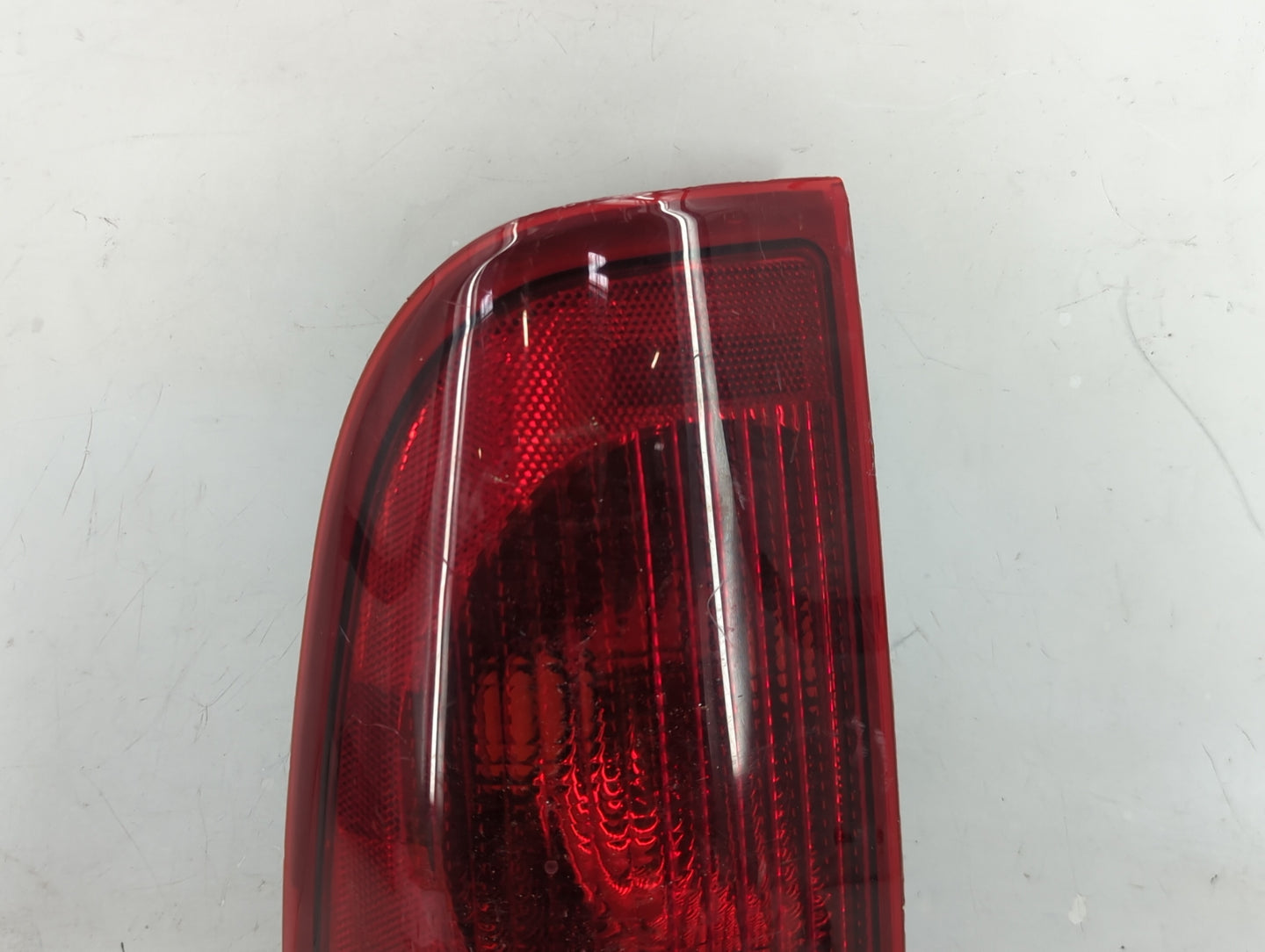1997-2004 Ford F-150 Tail Light Assembly Passenger Right OEM Fits Fits 1997 1998 1999 2000 2001 2002 2003 2004 2005 2006 200